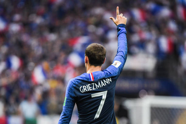 也向所有竞 也向所有竞