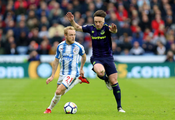 這暴露了他 這暴露了他