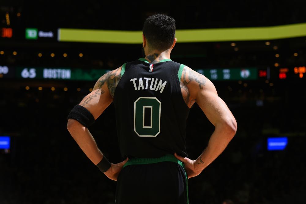 此时脱颖而 此时脱颖而